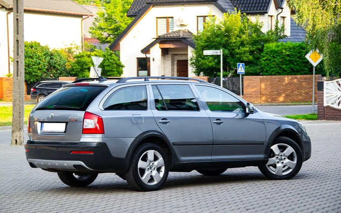 Skoda Octavia cena 29900 przebieg: 318000, rok produkcji 2012 z Kłodawa małe 562